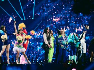 „Made in Switzerland“: Der spektakuläre Interval Act des ersten Halbfinals begeistert ESC-Publikum weltweit