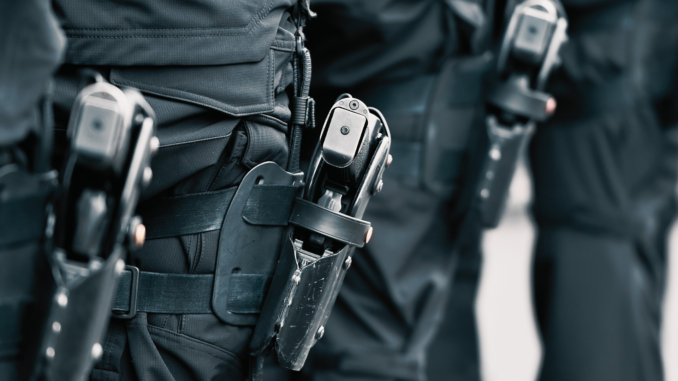 Polizei (über roibu)