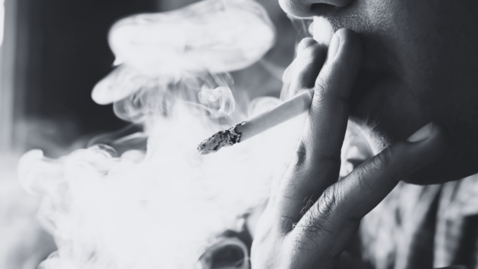 Raucher (über rattanakun)