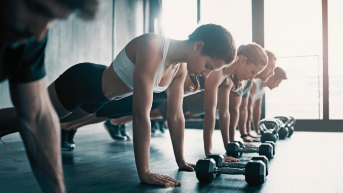 Nur jeder Zweite fühlt sich wirklich gesund – Umfrage deckt Lücken in der Prävention auf