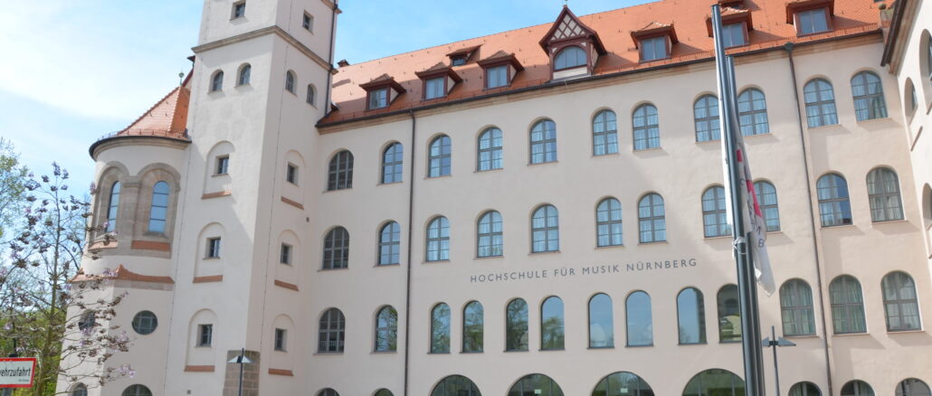 Rücktritt an der Musikhochschule Nürnberg: Hochschulrat spricht Vizepräsidentinnen das Vertrauen aus