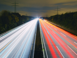 Stau auf der Autobahn: Was erlaubt ist – und was teuer werden kann