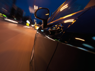Nachtfahrt: Wie Schlafmangel die Fahrtüchtigkeit wie Alkohol beeinträchtigen kann